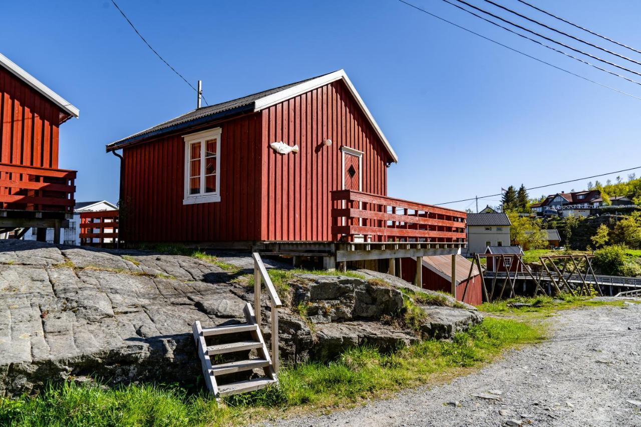 A-hamna Rorbuer Holiday home A